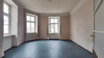 Expose UNWEIT DER URANIA UND DEM DONAUKANAL