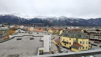 Expose ZENTRAL, MIT BALKON UND TOLLER AUSSICHT