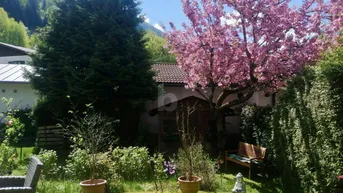 Expose SONNIGER GARTEN UND NIEDRIGEN BETRIEBSKOSTEN!
