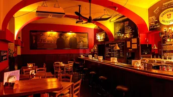 Expose RENOMMIERTES &amp; IDEAL GELEGENES BIERLOKAL!