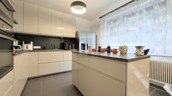 Expose IN TOP RUHELAGE MIT VOLLKELLER UND MODERNISIERTEM WOHNRAUM