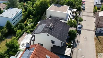 Expose Traumhafte Aussichten in Toplage - EFH am Ölberg mit Pool und Potential