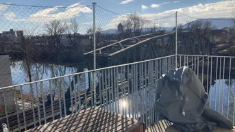 Expose ANLEGERHIT gelangt zum Verkauf !!! Direkt an der Mur stehen derzeit schöne 1-3 Zimmer Wohnungen mit sonnigem Balkon zum Verkauf