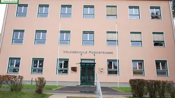 Expose Perfekte Parkmöglichkeit - KFZ-Stellplatz in der Parkstraße 6 in Knittelfeld