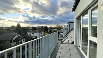 Expose 4-Zimmer Wohnung inkl. Freifläche und Einbauküche in Innenhofruhelage – ab sofort beziehbar!