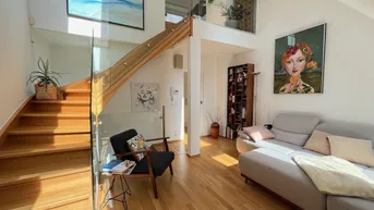 Expose Rarität! Charmante Altbau-Dachgeschoss-Maisonette-Wohnung im kleinen Barockhaus Nähe Augarten! Neben der U2! Wohngenuss auf 3 Ebenen mit Terrasse!
