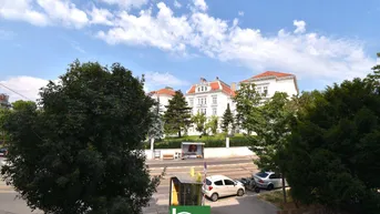 Expose Das ist Sie - Begehrte Altbau-Wohnung in Bestlage des 19.Bezirks (Hohe Warte) - sofort beziehbar