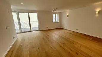 Expose Hochwertig &amp; Charmant! Stilaltbau mit guter Anbindung ins Zentrum. Top Ausstattung.