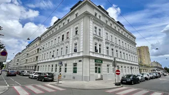 Expose Hochwertig &amp; Charmant! Stilaltbau mit guter Anbindung ins Zentrum. Top Ausstattung.