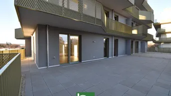 Expose Alles was man sich wünscht – kostengünstige Heizung/“Kühlung“ über Erdwärme, PV-Anlage, weitläufige Grünflächen