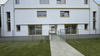 Expose Wo Architektur auf Lebensqualität trifft – Ihr neues Zuhause wartet - SOMMER AKTION - KÜCHE INKLUSIVE