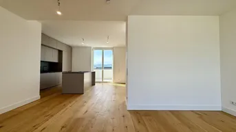 Expose Wohnen über den Dächern: Dachgeschossausbau mit Panorama-Terrassen!
