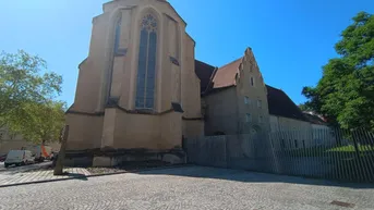 Expose In wenigen Schritten in der Fußgängerzone – geräumige Genossenschaftswohnung in bester Lage