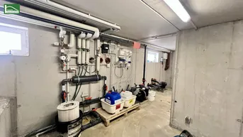 Expose Ca. 265m2 Baugrund + geniales neuwertiges Stadthaus gleich gegenüber.
