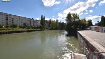 Expose Stadtwohnung in Bestlage: direkt bei der Urania, Wien Mitte und Prater - 2.Zimmer mit Donaukanal-Blick
