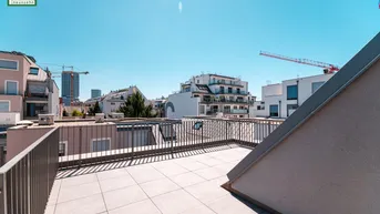 Expose Hell - Heller - am Hellsten _ Urlaub zu Hause - DG-Wohnung mit Terrasse inkl. Klimavorbereitung, Küche und Erdwärmeheizung