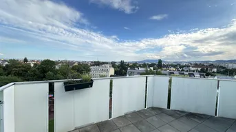 Expose Klimatisierte Wohnung mit Weitblick-Balkon im FLAIR City living nahe S-Bahn Atzgersdorf! Ab Oktober 2025