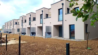 Expose Wohntraum mit großem Garten ! Viel Privatsphäre und Grünblick!