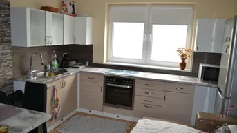Expose Entzückende 40 m² Wohnung - Ihr neues Zuhause mit Badebiotop vor der Türe! Wohnung wird leer übergeben!