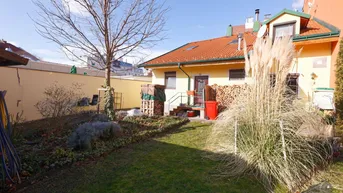 Expose Einfamilienhaus mit großem Garten in toller Lage zu verkaufen - Kellerbergnähe