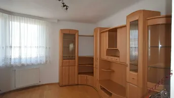 Expose Zwei Zimmer-Wohnung - ruhige Lage !
