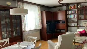 Expose Einfamilienhaus mit zwei Wohneinheiten