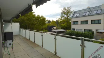 Expose Exklusive und moderne 3- Zimmerwohnung mit 2 KFZ - Tiefgaragenstellplätzen in Ruhelage