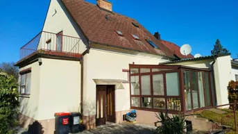 Expose Einfamilienhaus in zentraler Ruhelage mit Garage