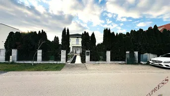 Expose Familienjuwel für Großfamilie in Ruhelage!
