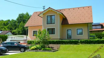 Expose Großzügiges Einfamilienhaus mit 8 Zimmern auf 1.752 m²
