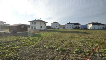 Expose Neubaugebiet – Sonniges Grundstück am Ortsrand in ruhiger und familienfreundlicher Siedlungslage