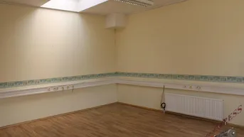 Expose Büro mit 32 m² – €10,00/m² – effizient &amp; zentral