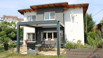 Expose Modernes Einfamilienhaus mit Garten, Terrasse &amp; Pool im 3. Bezirk – Wohnen im Grünen nahe dem Hauptbahnhof