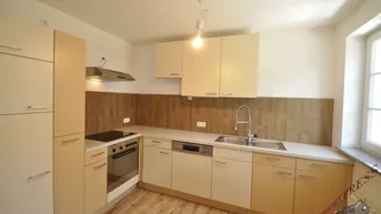 Expose Sehr schöne 2 bis 3 Zimmerwohnung in Pressbaum Ortsteil Pfalzau mit Pergola