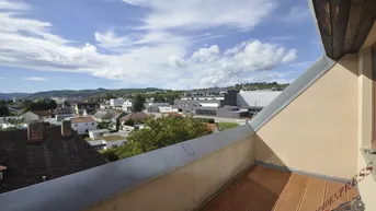 Expose Exklusive Dachterrassenwohnung mit Tiefgarage und bester Fernsicht nähe Bühlcenter