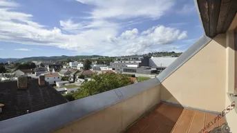 Expose Exklusive Dachterrassenwohnung mit Tiefgarage und bester Fernsicht nähe EKZ Bühl-Center