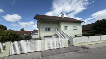 Expose Traumhaftes Mehrfamilienhaus in Saubersdorf – 6 Zimmer, Balkon &amp; Garagen für € 450.000,00!