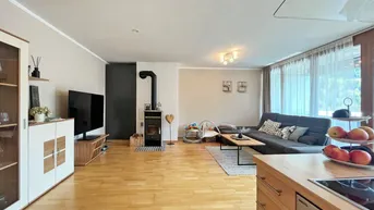 Expose Traumhaft sonnige 3-Zimmer-Wohnung im Dachgeschoß mit TG-Platz