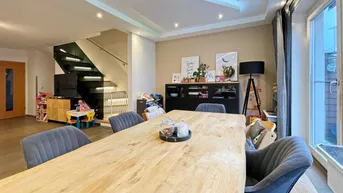 Expose Sehr schönes Reihenhaus mit Terrasse, Garten und 2 Abstellplätzen