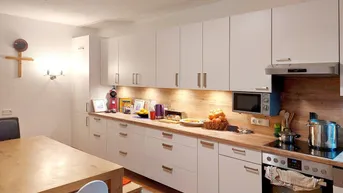 Expose Großzügige 2-Zimmer-Gartenwohnung mit Parkplatz