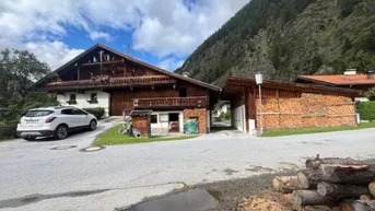 Expose Landwirtschaftliches Bauernhaus mit zwei Wohneinheiten zu verkaufen!