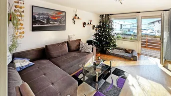 Expose Gepflegte 4-Zimmer-Wohnung mit atemberaubender Aussicht