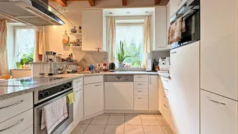 Expose Großes Haus mit Einliegerwohnung und Doppelgarage