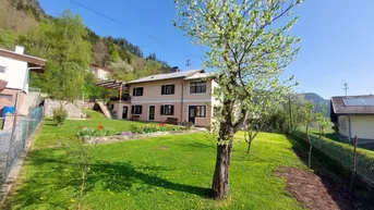 Expose Thalsdorf 42 Ein.-bezw. Zweifamilienhaus