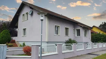 Expose NEUER PREIS | TRAUMHAUS LOIMERSDORF