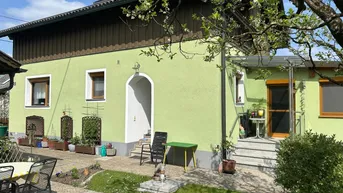 Expose Haus mit Wintergarten