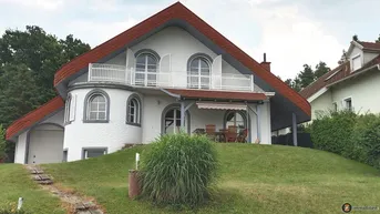 Expose Wunderschöne Villa in exklusiver Bauausführung und Einrichtung