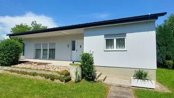 Expose Gemeinde Mannersdorf: 2 Häuser (Bungalow, Streckhof und Bauplatz) in Ortsrandlage