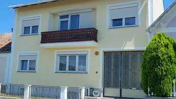 Expose Gepflegtes Ein- Zweifamilienhaus in guter Lage