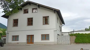 Expose Puchberg am Schneeberg: Großes Generationenhaus mit sehr guter Infrastruktur